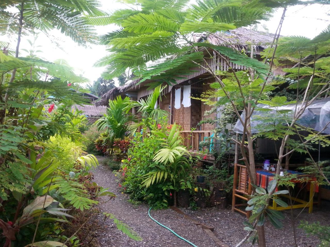 Ngwe Saung Garden Guest House Ngwesaung Buitenkant foto