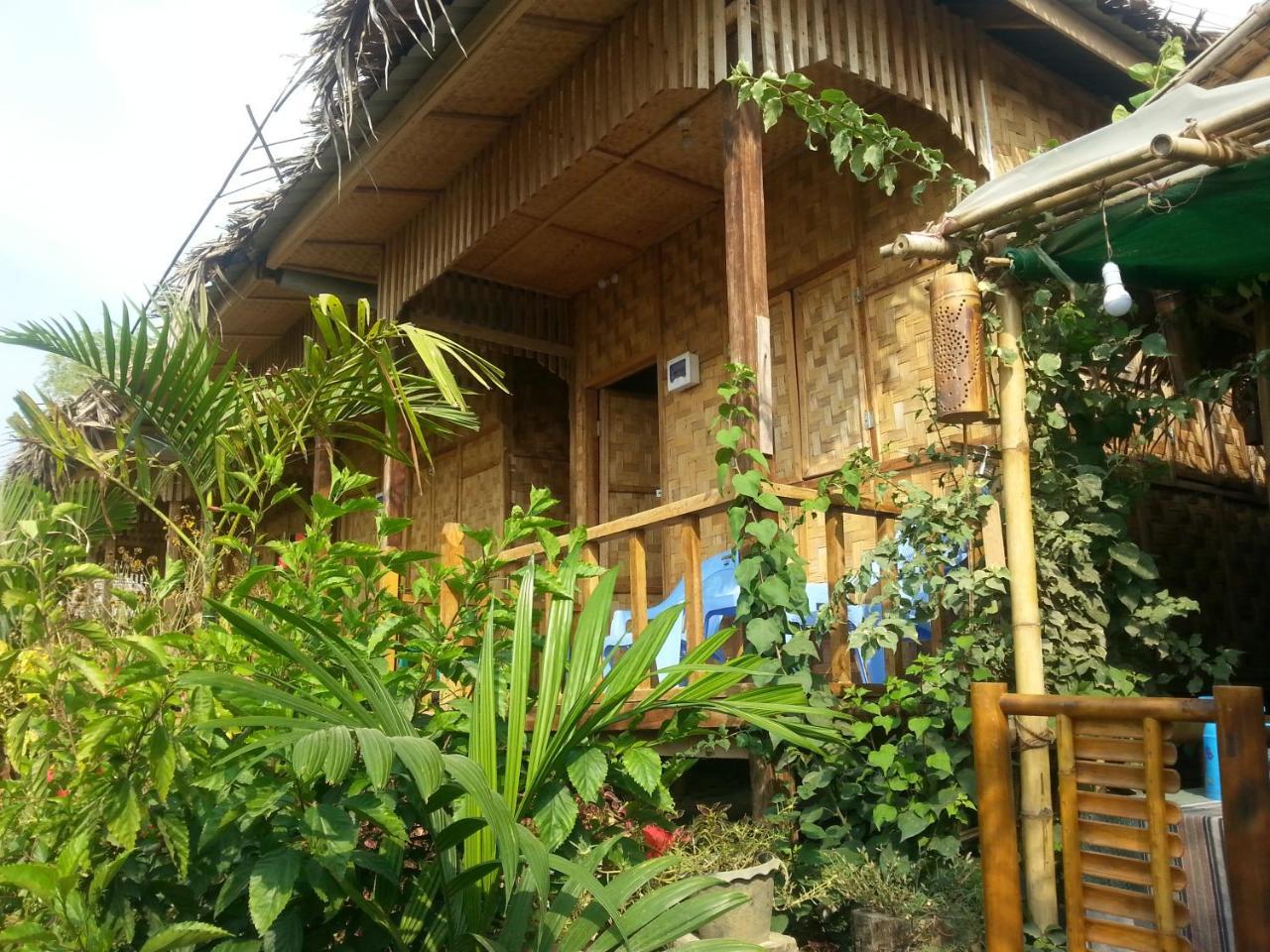 Ngwe Saung Garden Guest House Ngwesaung Buitenkant foto